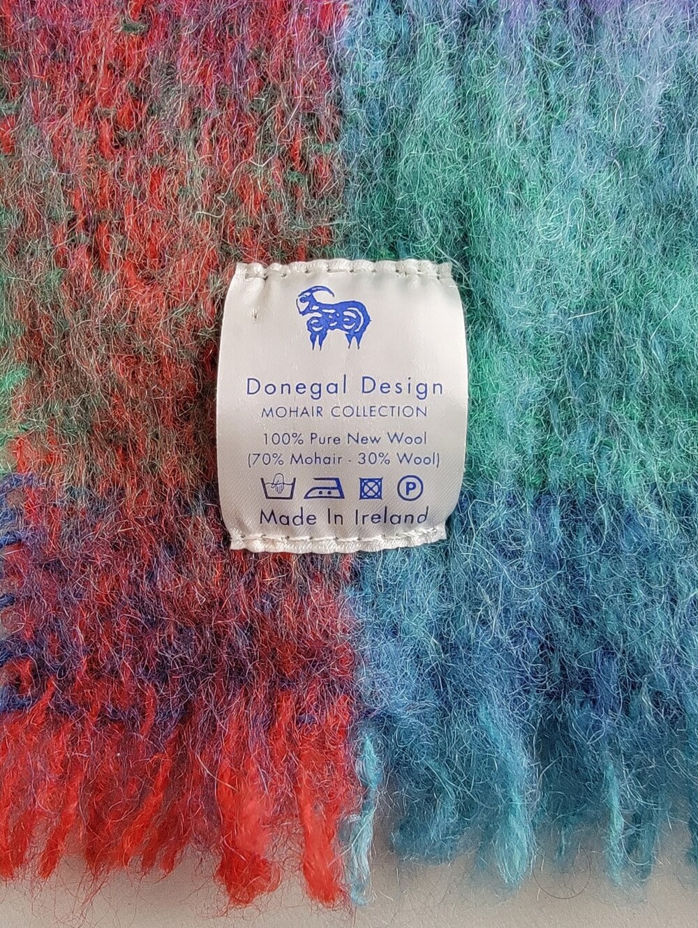 Donegal Design Mohair Collection Scarf Approx. 69" L x 9.5" Wide Made in Ireland - Picture 2 of 4